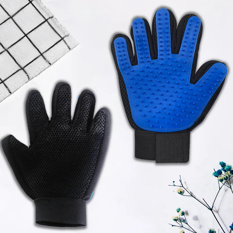 Dog Grooming Gloves Rubber Pet Hair Remover Cleaning Brushes Essential Bathing Supplies for Cats Fur Friendly Gloves Effective